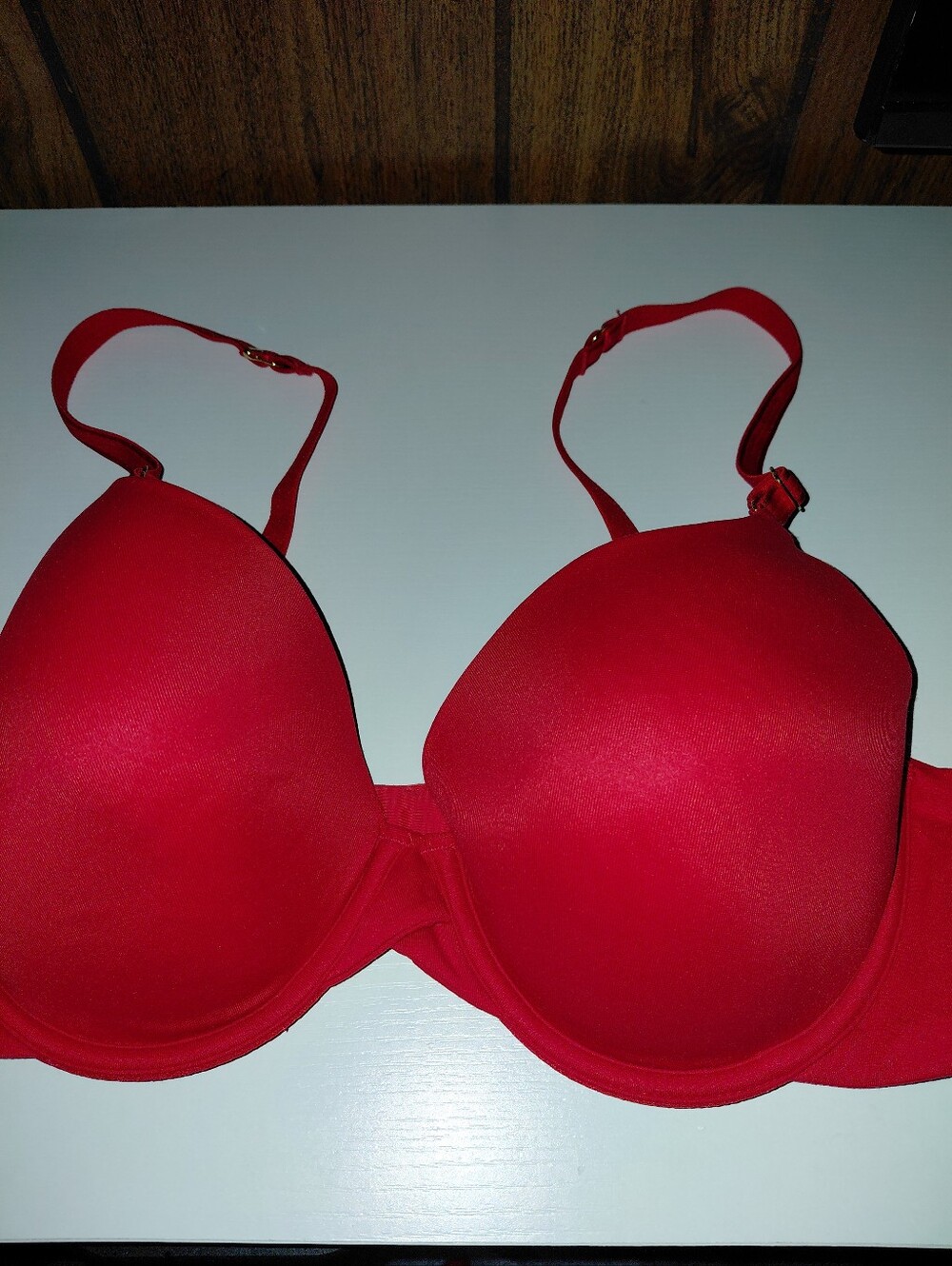 Smooth Red Molded T-Shirt Bra with Light Lift